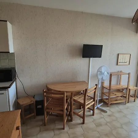 Au Pied De L'eau Appartement *